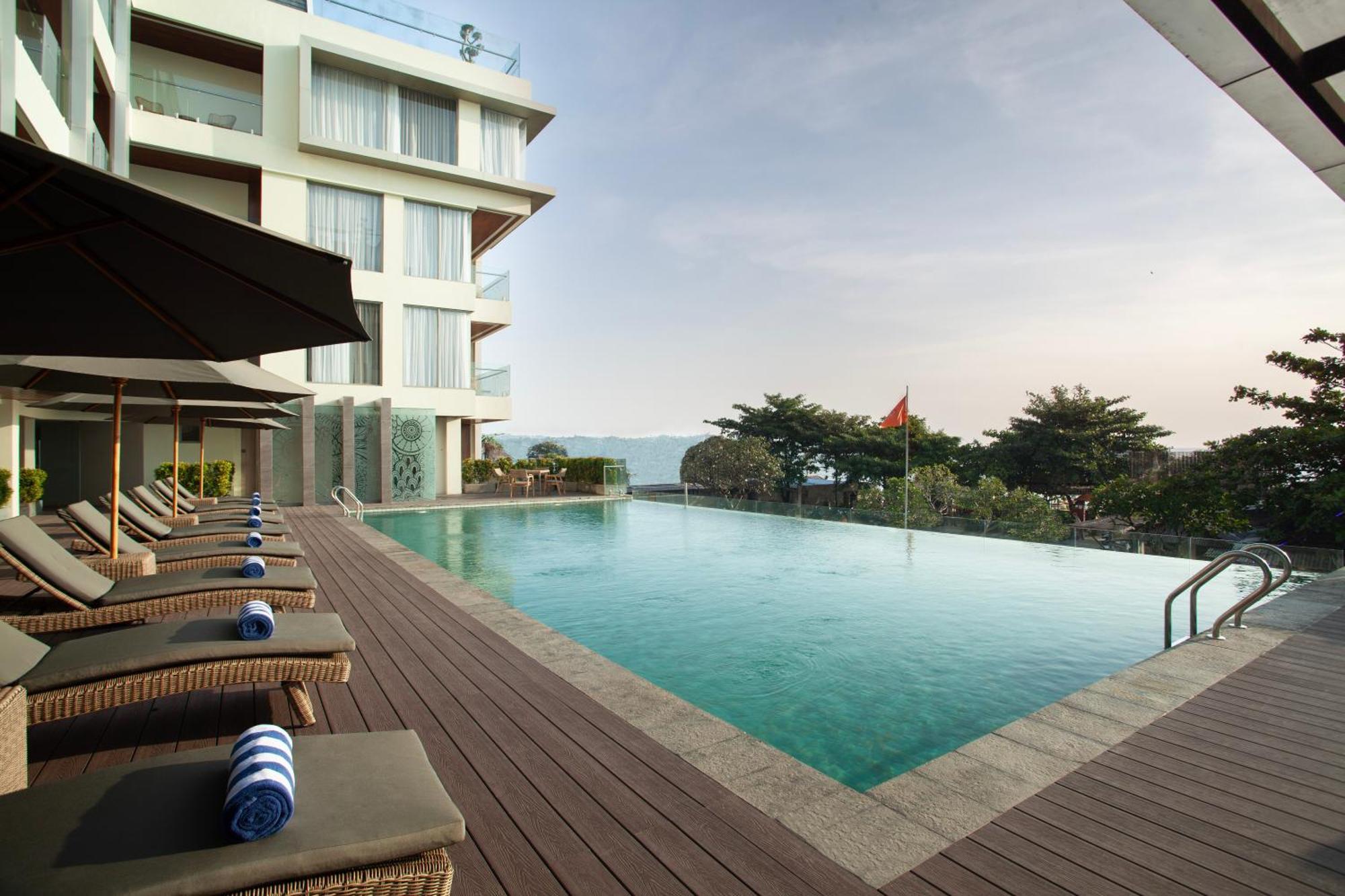 Platinum Hotel Jimbaran Beach Bali Екстериор снимка