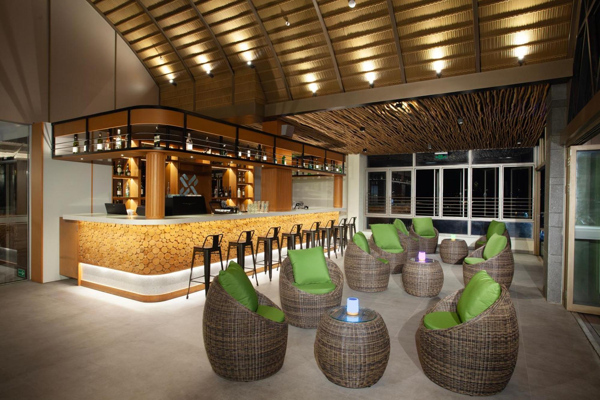 Platinum Hotel Jimbaran Beach Bali Екстериор снимка