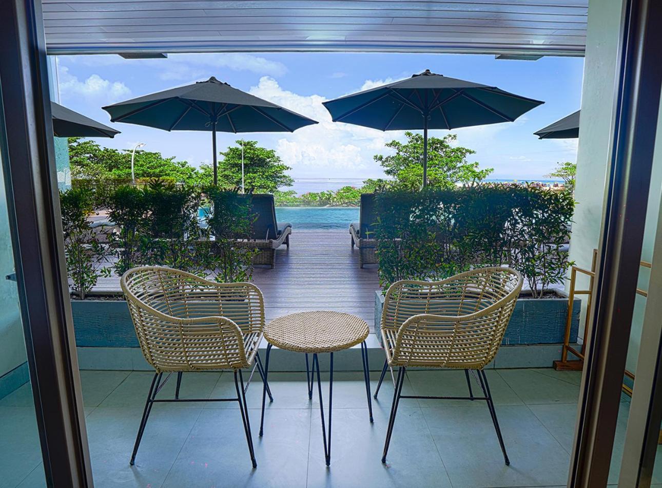 Platinum Hotel Jimbaran Beach Bali Екстериор снимка